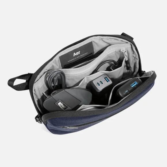 Aer Slim Pouch 2 Navy Tech Organizer Pouch - Picture 2 of 11